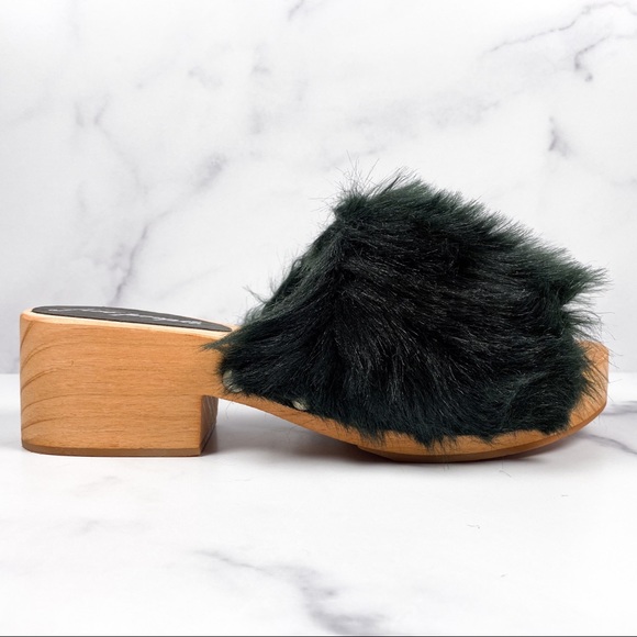 NIB Free People Faux Fur Sonnet Wooden Clog Sandal - Picture 4 of 11